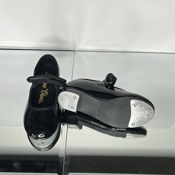 Dance Class Black Kids Tap Shoes - Picture 3 of 4